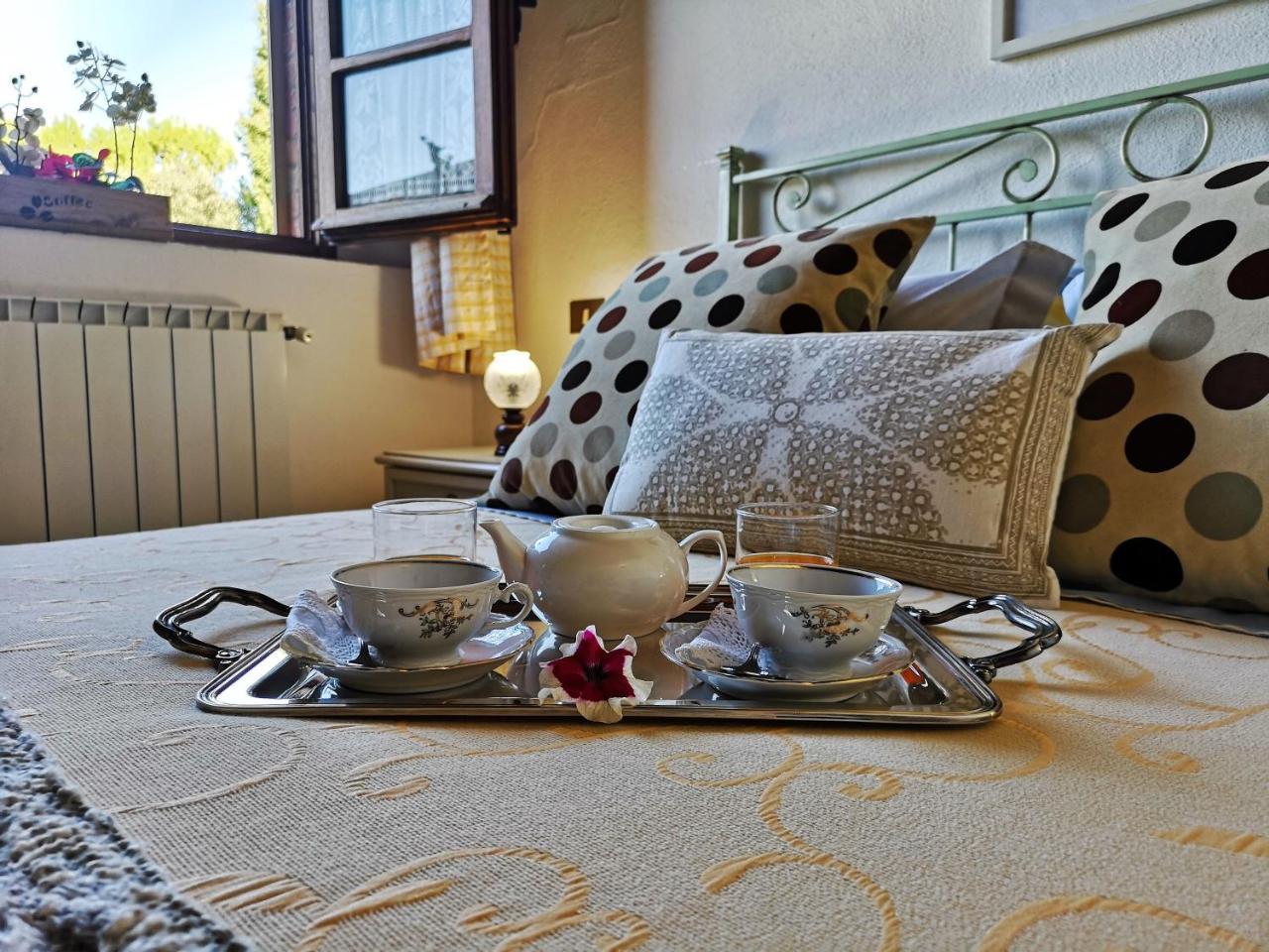 Agriturismo Palazzo Conti - B П'єнца Екстер'єр фото