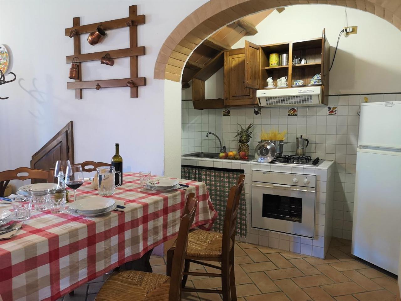 Agriturismo Palazzo Conti - B П'єнца Екстер'єр фото